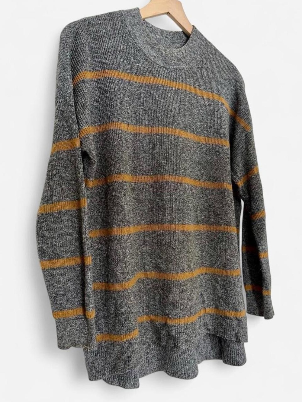 American Eagle Outfitters Gray Crewneck Sweater with Mustard Stripes